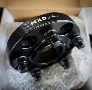 Wheel spacer PCD: 5x114.3 T: 20.0 mm (2 pcs)